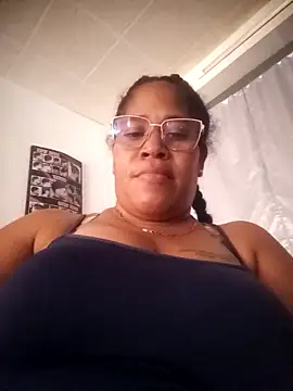 Big ass submissive online show from 15, 9, 2025