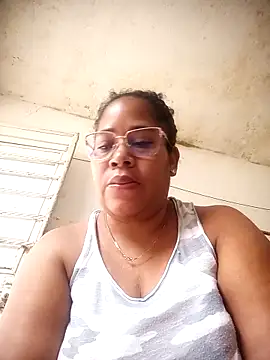 Big ass submissive online show from 19, 9, 2025