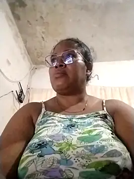 Big ass submissive online show from 5, 10, 2025