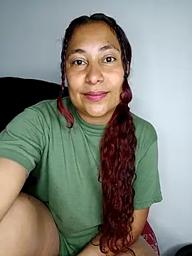 Snapshot of zafiro_93 chatting on 22, 9, 2025 zafiro 93 online show from 22, 9, 2025