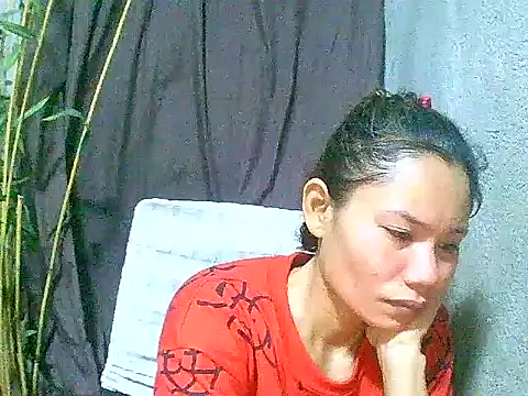 Snapshot of Sweeetgurll chatting on 7, 5, 2026 Sweeetgurll online show from 7, 5, 2026