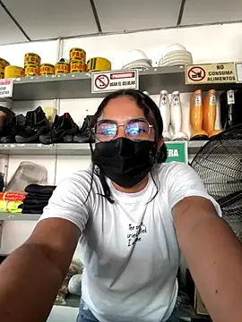 Kyra  Rose online show from 20, 11, 2025