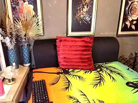 Snapshot of AngelEbony chatting on 24, 11, 2025 AngelEbony online show from 24, 11, 2025