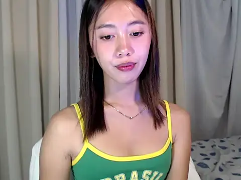 Snapshot of lovely_kiannaHugecock chatting on 13, 9, 2025 lovely kiannaHugecock online show from 13, 9, 2025