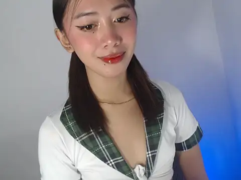 Snapshot of lovely_kiannaHugecock chatting on 29, 9, 2025 lovely kiannaHugecock online show from 29, 9, 2025