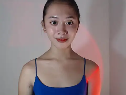 Snapshot of lovely_kiannaHugecock chatting on 10, 10, 2025 lovely kiannaHugecock online show from 10, 10, 2025