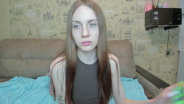 Snapshot of Kelly_Gerzikaa chatting on 2, 11, 2025 Kelly Gerzikaa online show from 2, 11, 2025