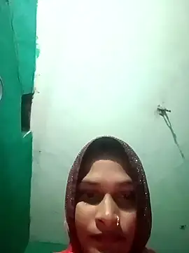 Snapshot of Sapna9685 chatting on 18, 11, 2025 Sapna9685 online show from 18, 11, 2025