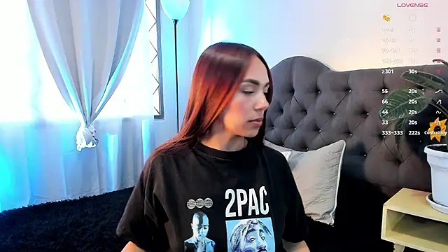 nikolevoshkie  online show from 10, 9, 2025