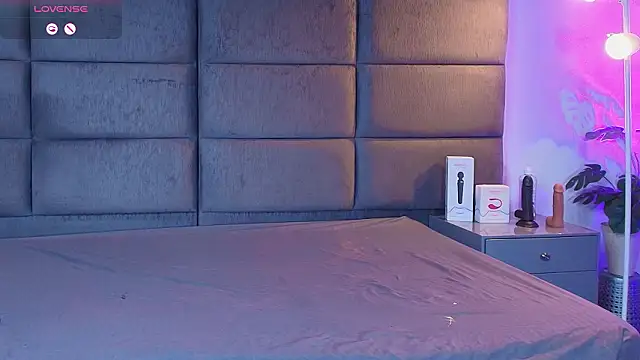 Slenna Moon online show from 26, 2, 2026