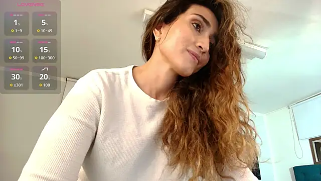 Snapshot of linda_morgan1 chatting on 6, 7, 2026 linda morgan1 online show from 6, 7, 2026