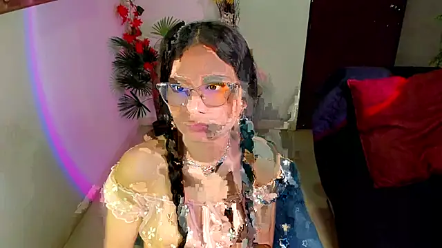 Snapshot of Krysten_Riter chatting on 17, 9, 2025 Krysten Riter online show from 17, 9, 2025