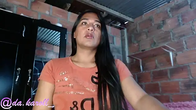  Diviine karoll  online show from 15, 9, 2025