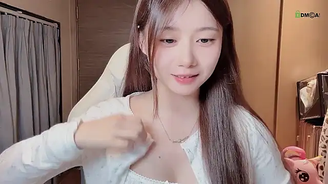 Makinghappymyself  online show from 6, 7, 2026