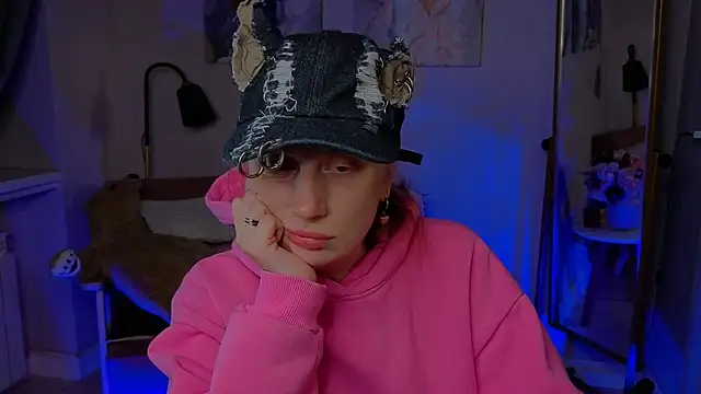 Snapshot of babydarkness chatting on 16, 10, 2025 babydarkness online show from 16, 10, 2025