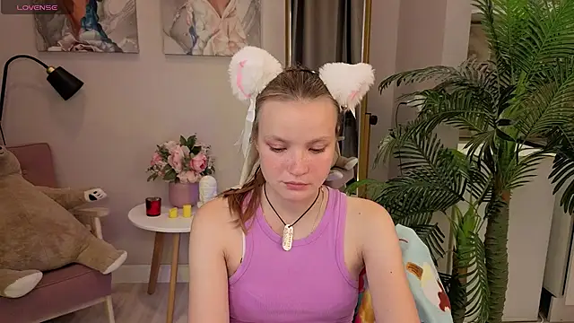 Snapshot of Ginger_Emma chatting on 21, 9, 2025 Ginger Emma online show from 21, 9, 2025
