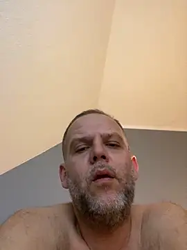 Snapshot of Tooopboy187 chatting on 25, 10, 2025 Tooopboy187 online show from 25, 10, 2025