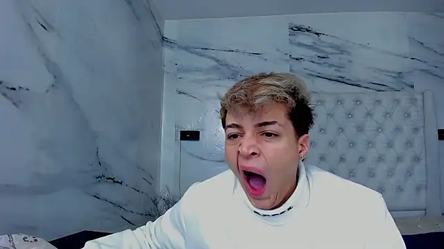 Ari and Storm online show from 13, 9, 2025