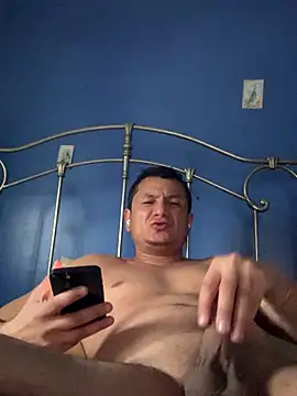 Snapshot of stevo170t chatting on 9, 11, 2025 stevo170t online show from 9, 11, 2025