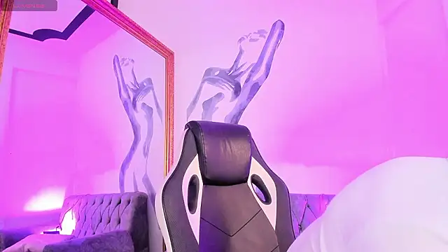 LiamDeep online show from 5, 3, 2026