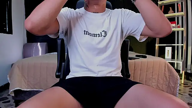 LiamDeep online show from 14, 7, 2026