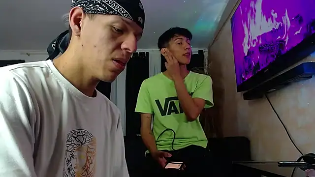 Snapshot of Marcus_and_Tony chatting on 14, 9, 2025 Marcus and Tony online show from 14, 9, 2025