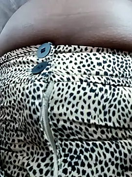 Snapshot of AmiraMorgan chatting on 2, 10, 2025 AmiraMorgan online show from 2, 10, 2025