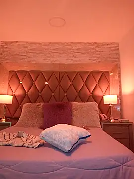 Snapshot of AmiraMorgan chatting on 30, 11, 2025 AmiraMorgan online show from 30, 11, 2025