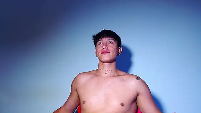 rowanbigboy23 online show from 11, 4, 2026