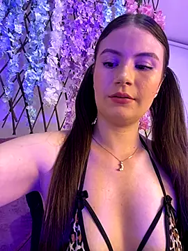 Snapshot of Tegui-sc chatting on 3, 10, 2025 Tegui-sc online show from 3, 10, 2025