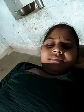 Snapshot of Sheema_tyagi chatting on 28, 10, 2025 Sheema tyagi online show from 28, 10, 2025