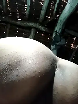 Snapshot of Sheema_tyagi chatting on 14, 12, 2025 Sheema tyagi online show from 14, 12, 2025