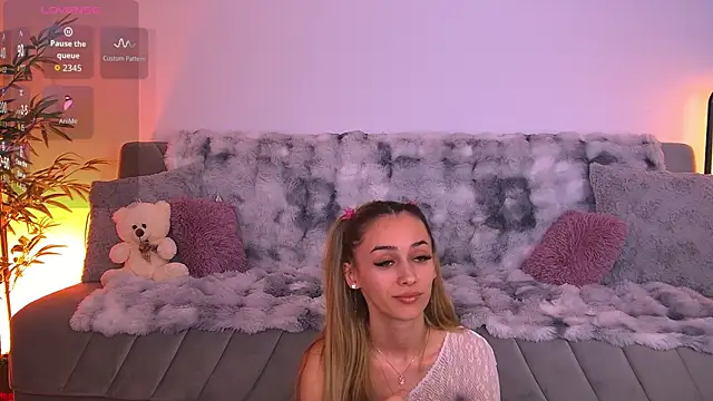 AmyKent  online show from 31, 5, 2026