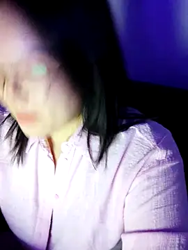 Snapshot of Innogin chatting on 7, 11, 2025 Innogin online show from 7, 11, 2025