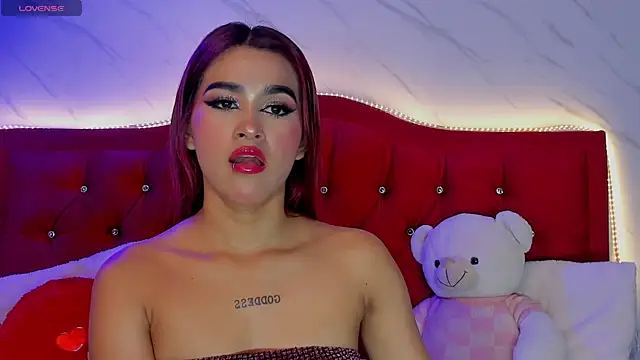 Snapshot of Lizzy_LaBelle chatting on 11, 9, 2025 Lizzy LaBelle online show from 11, 9, 2025