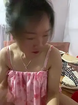 Snapshot of Pyy07 chatting on 5, 12, 2025 Pyy07 online show from 5, 12, 2025