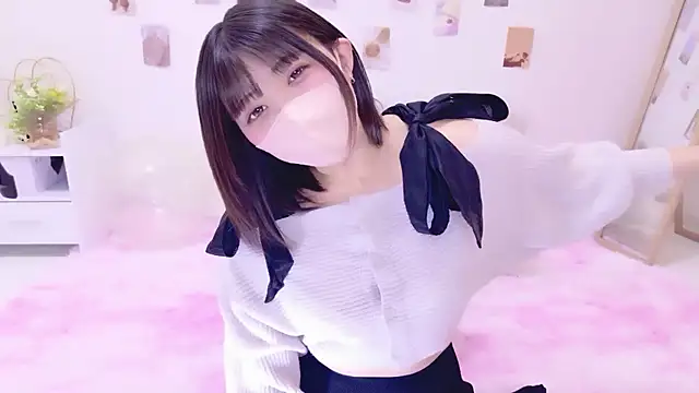 Snapshot of Hinata_Sun chatting on 28, 11, 2025 Hinata Sun online show from 28, 11, 2025