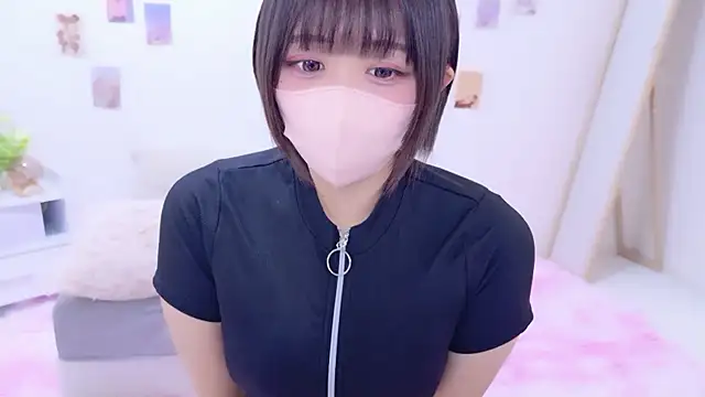 Snapshot of Hinata_Sun chatting on 15, 12, 2025 Hinata Sun online show from 15, 12, 2025