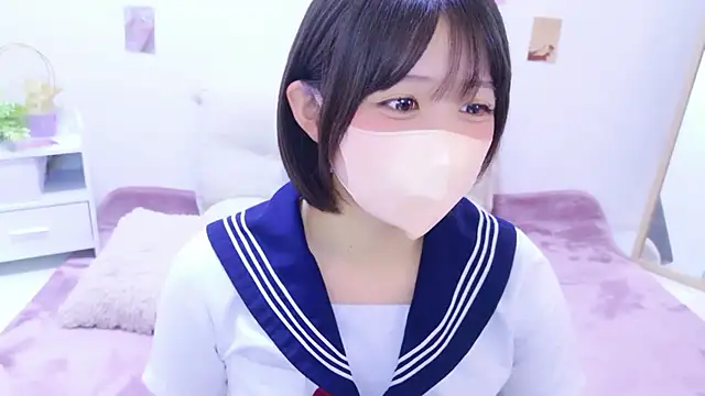 Hinata Sun online show from 5, 6, 2026