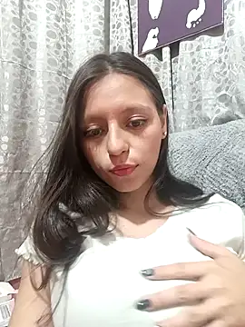 Snapshot of Lahila_ chatting on 13, 10, 2025 Lahila online show from 13, 10, 2025