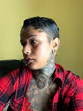 Snapshot of xbigpeach chatting on 11, 9, 2025 xbigpeach online show from 11, 9, 2025