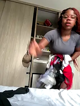 Sweet-Jade online show from 16, 9, 2025