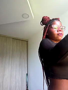 Sweet-Jade online show from 26, 9, 2025