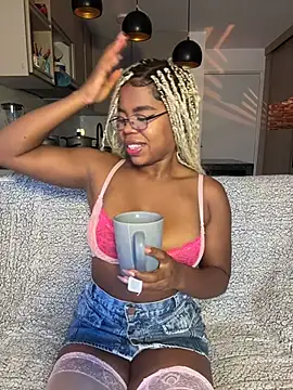 Sweet-Jade online show from 12, 11, 2025