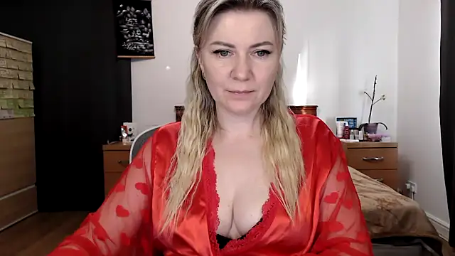 Snapshot of ParadiseAlina chatting on 27, 4, 2026 ParadiseAlina online show from 27, 4, 2026