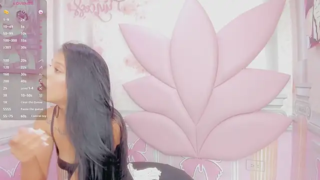 miaskinny20 online show from 12, 10, 2025