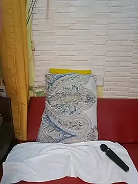 hotlyn45 online show from 3, 3, 2026