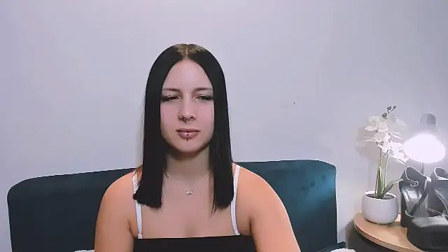 TaliaAdorable online show from 11, 1, 2026