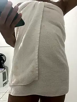 Snapshot of Katianesantos chatting on 14, 1, 2026 Katianesantos online show from 14, 1, 2026