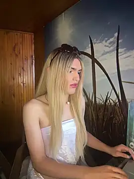 Samantha loch online show from 5, 6, 2026